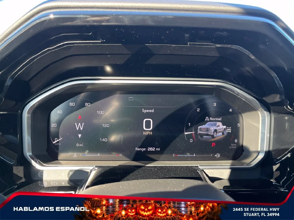 New 2026 Sterling Metallic GMC Elevation image 28