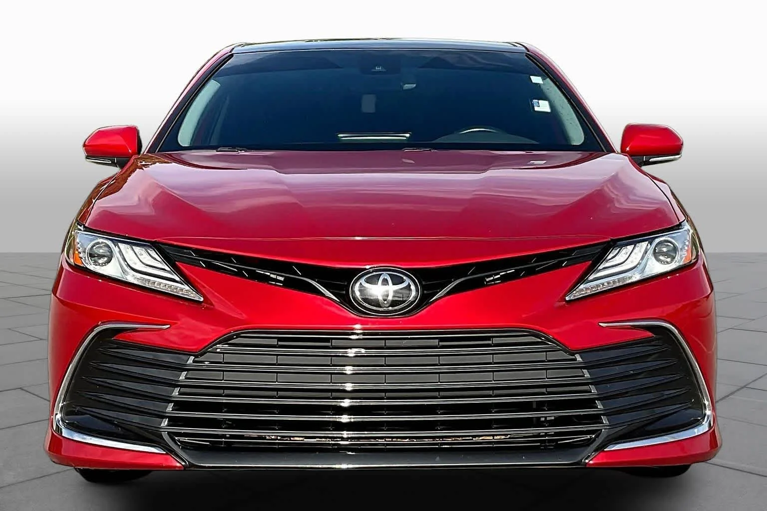 Used 2023 Supersonic Red Toyota XLE image 4