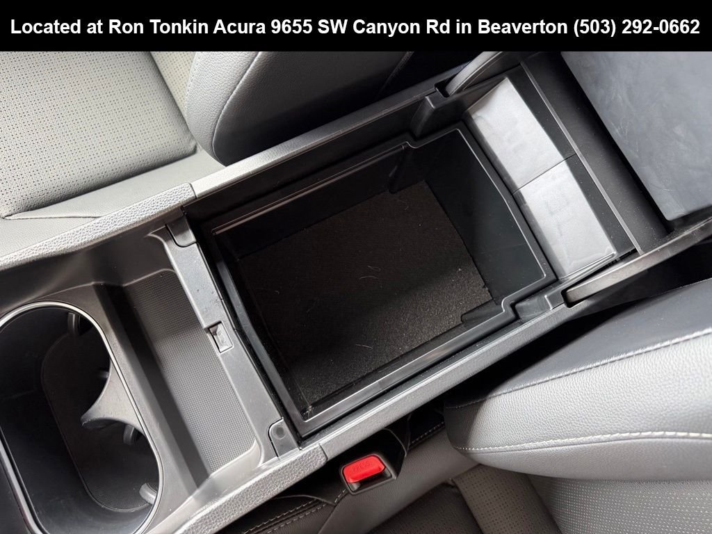 Used 2023 Wind Chill Pearl w/Black Roof Toyota Limited image 26