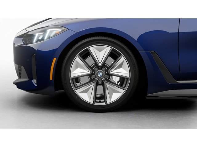 New 2026 Tanzanite Blue II Metallic BMW eDrive40 image 7