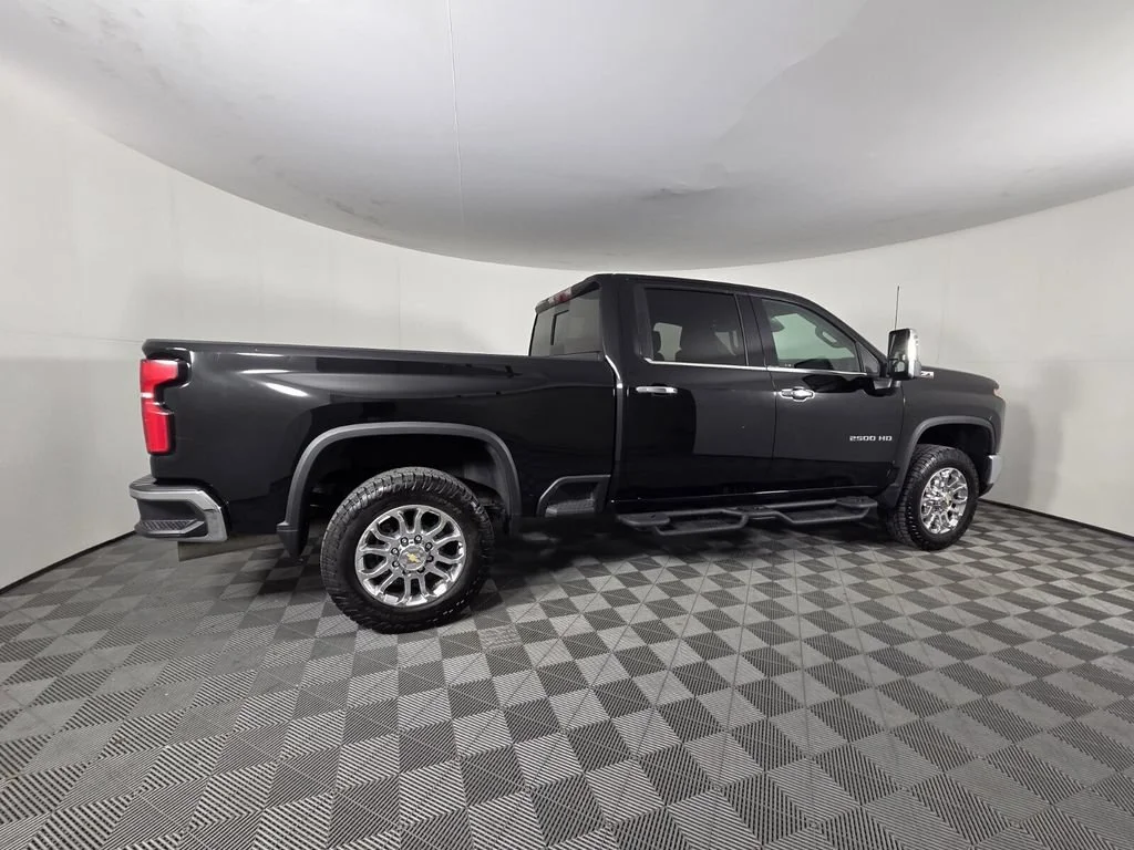 Used 2025 Black Chevrolet LTZ image 4