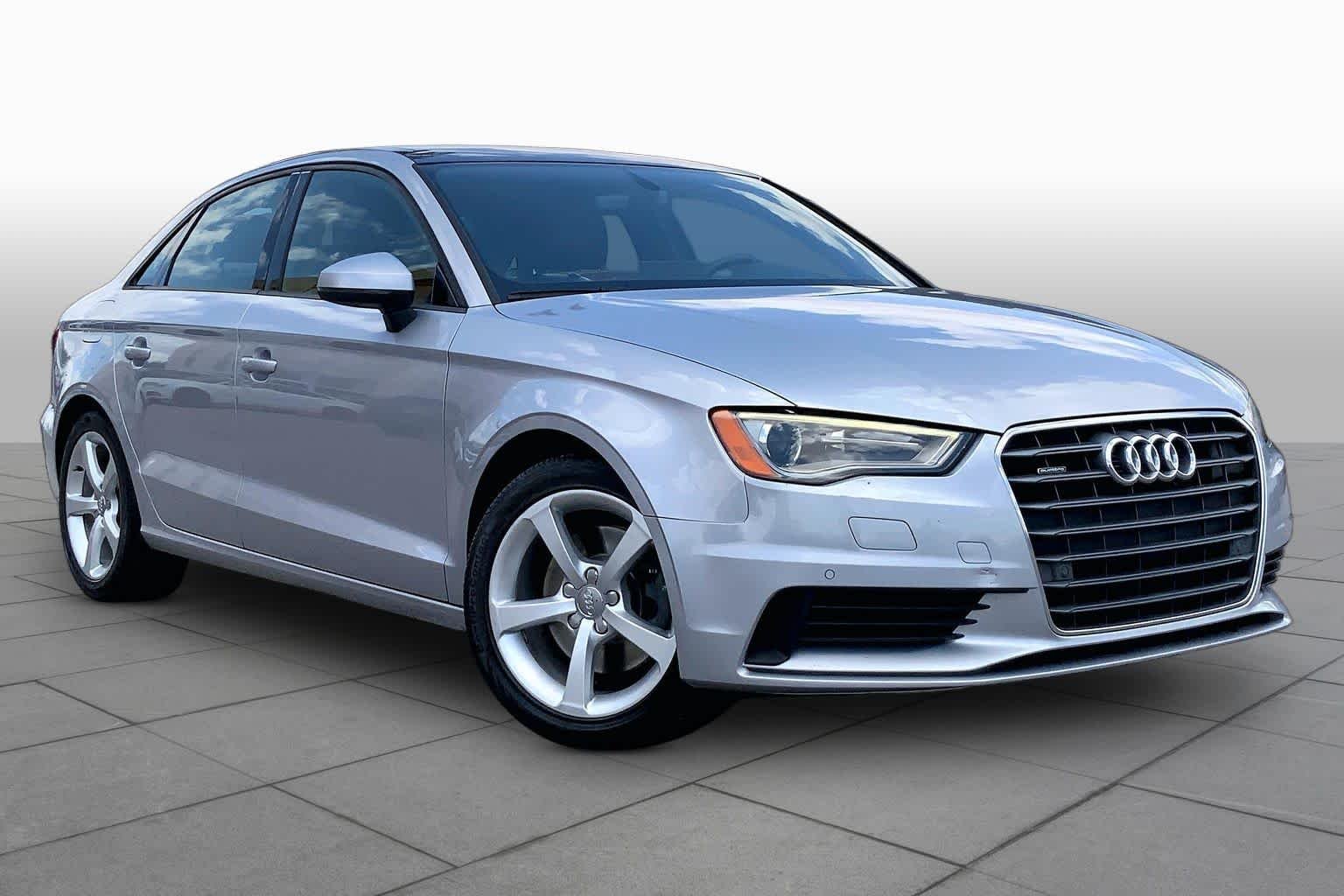 Used 2016 Florett Silver Metallic Audi 2.0T Premium image 3
