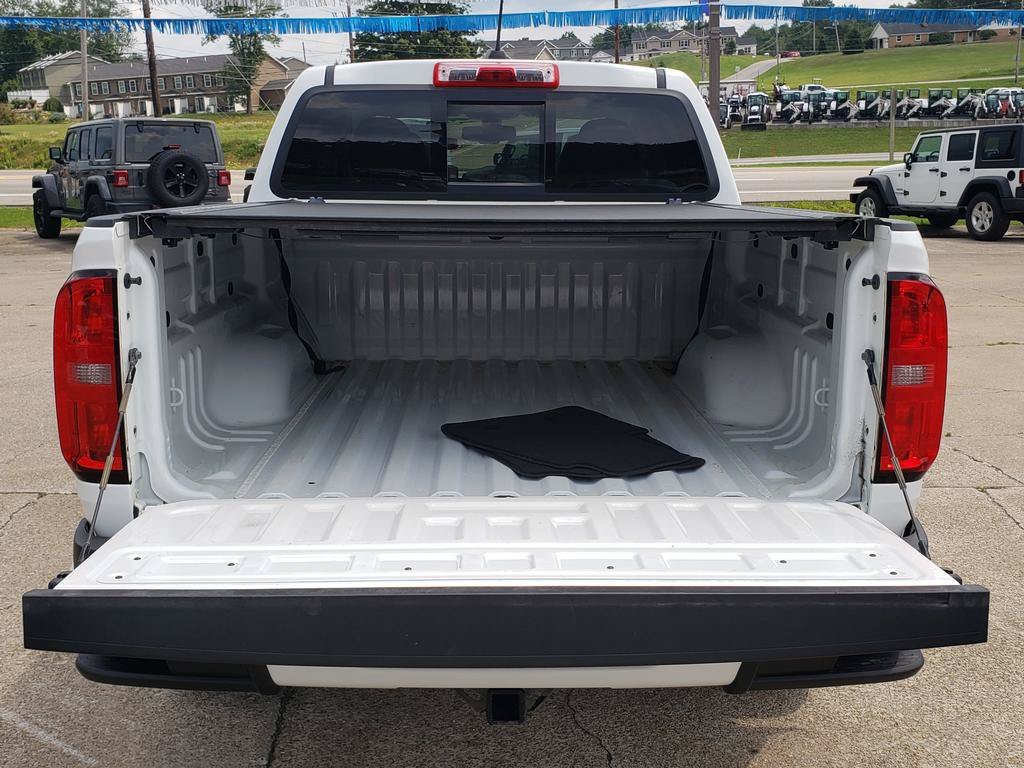Used 2022 Summit White Chevrolet 4WD Z71 image 9