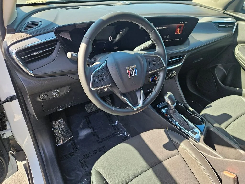 Used 2024 Summit White Buick Preferred image 13