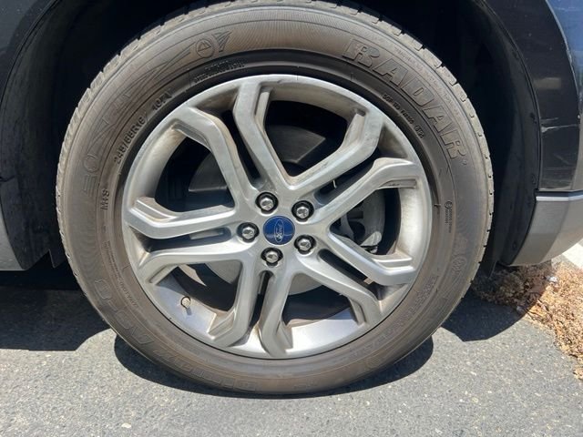 Used 2015 Black Ford Titanium image 5