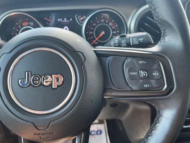 Used 2018 Gray Jeep Unlimited Sport S image 32