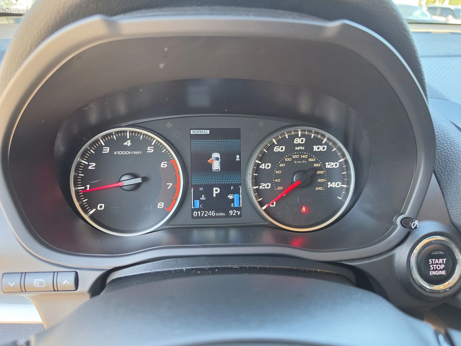 Used 2024  Mitsubishi  image 36