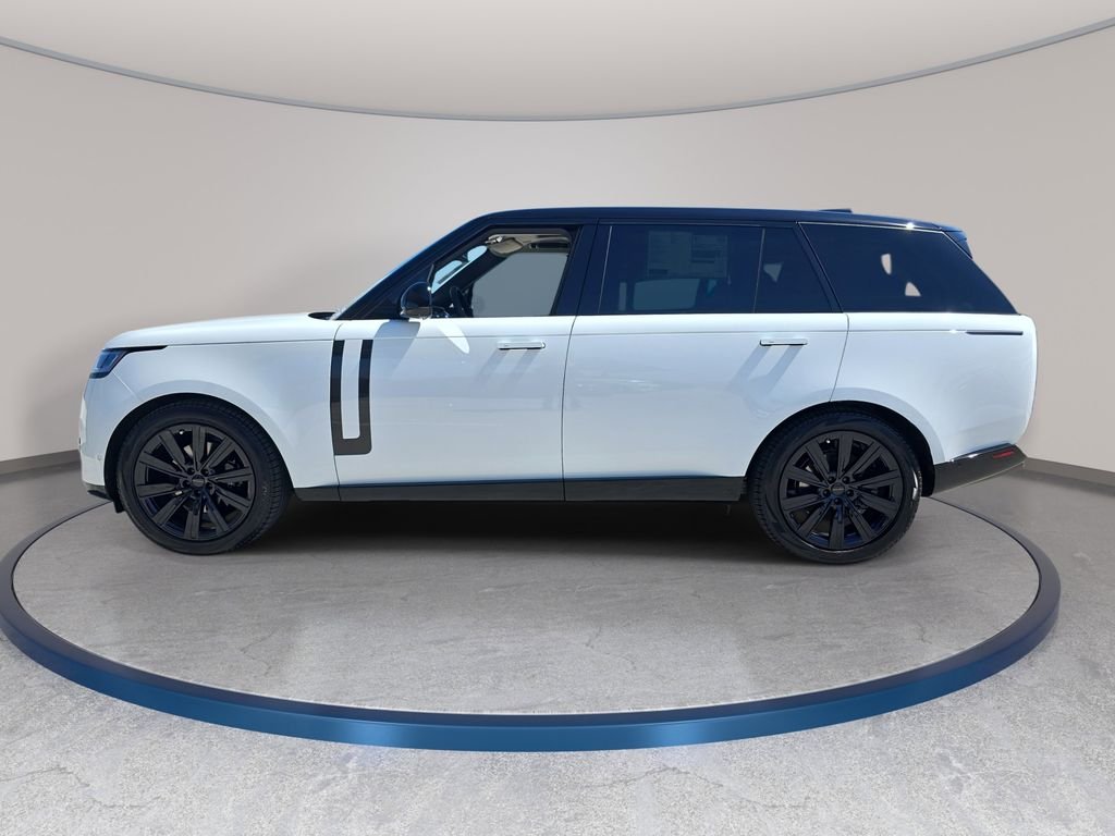 New 2026 Fuji White Land Rover SE LWB image 8