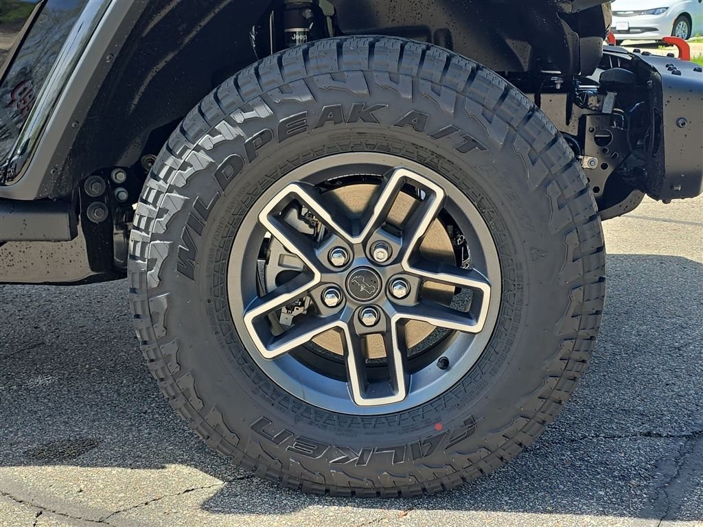 New 2026 Black Clear-Coat Exterior Paint Jeep Mojave X image 11