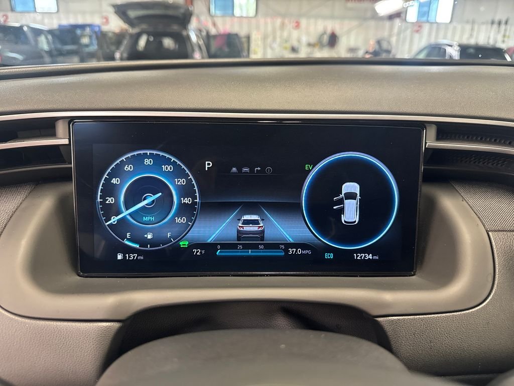 Certified Used 2024 White Hyundai SEL Convenience image 21