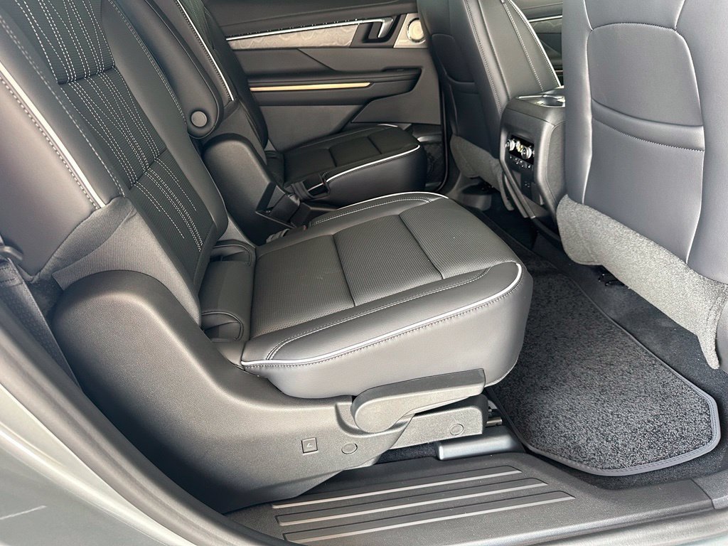 2026 Buick Enclave Avenir - Photo 37