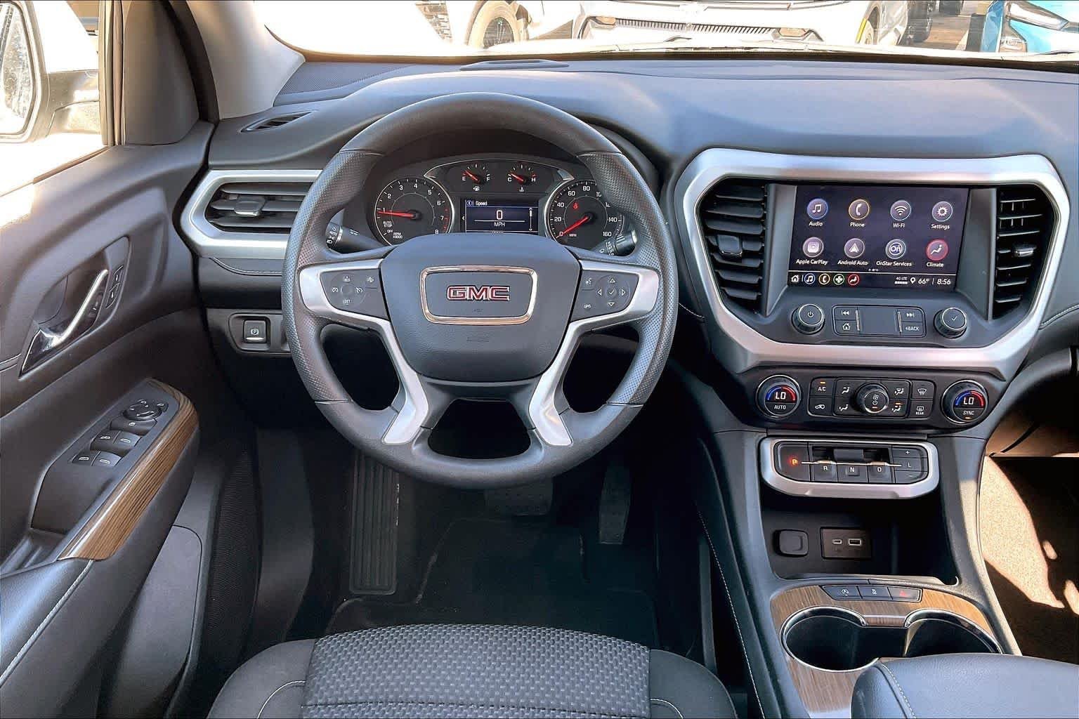 2023 GMC Acadia SLE - Photo 7