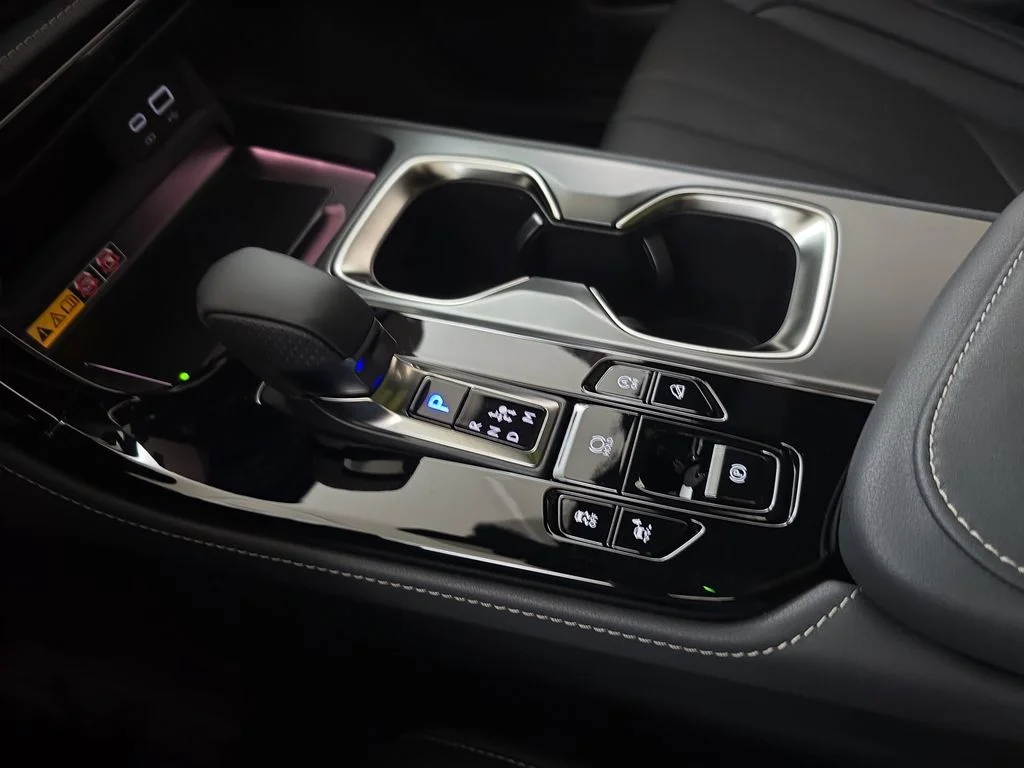 New 2026 Gray Lexus 350 F SPORT Handling image 23