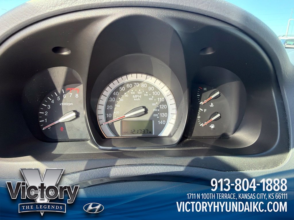 Used 2007 Silver Kia EX image 12