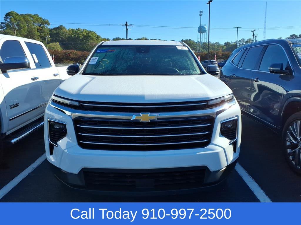 Used 2026 Summit White Chevrolet LT image 2