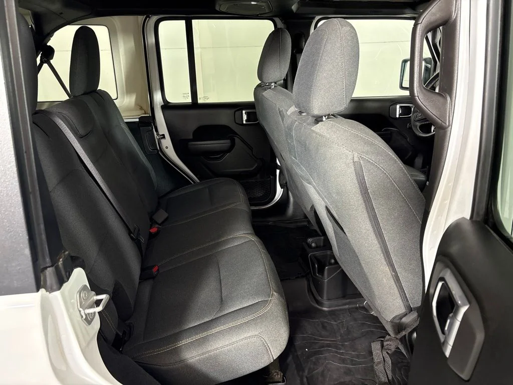 Used 2025 White Jeep Willys image 22