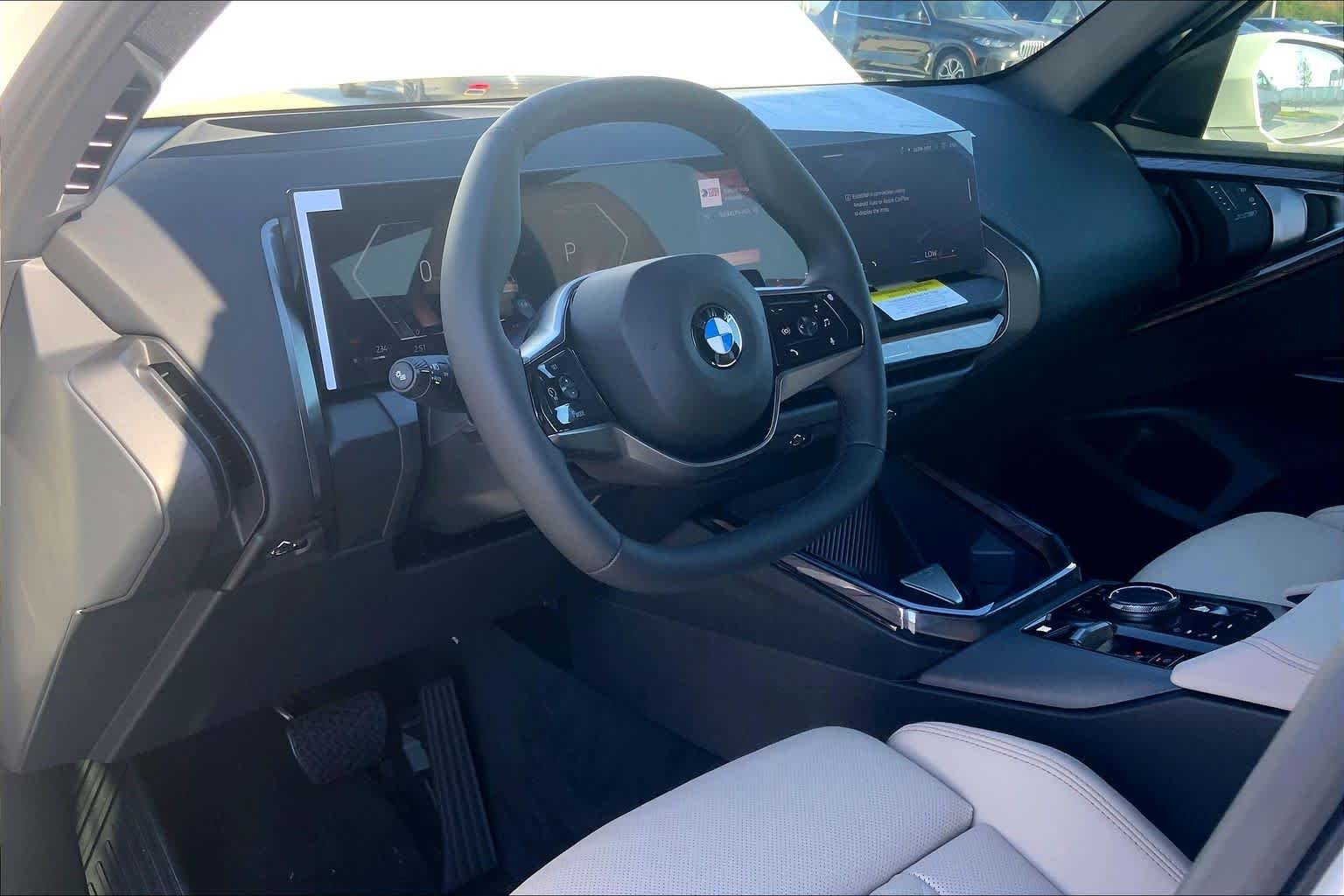 Used 2026 Alpine White BMW 30 xDrive image 8