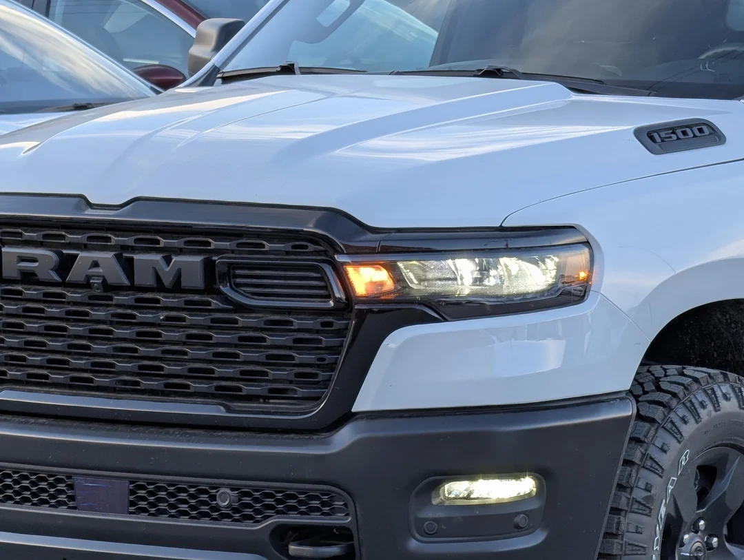 New 2026 White RAM Warlock - - 4x4 - 3.0L Hurricane Twin Turbo - E-Locker Axle - 18 Black Wheels & More! image 10