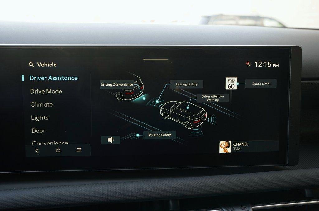 New 2026 Rockwood Green Hyundai SEL image 16