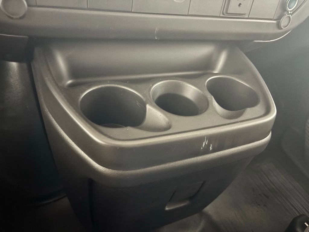 2025 Chevrolet Express Cargo Work Van - Photo 32