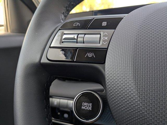 2025 Hyundai IONIQ 5 SE - Photo 21