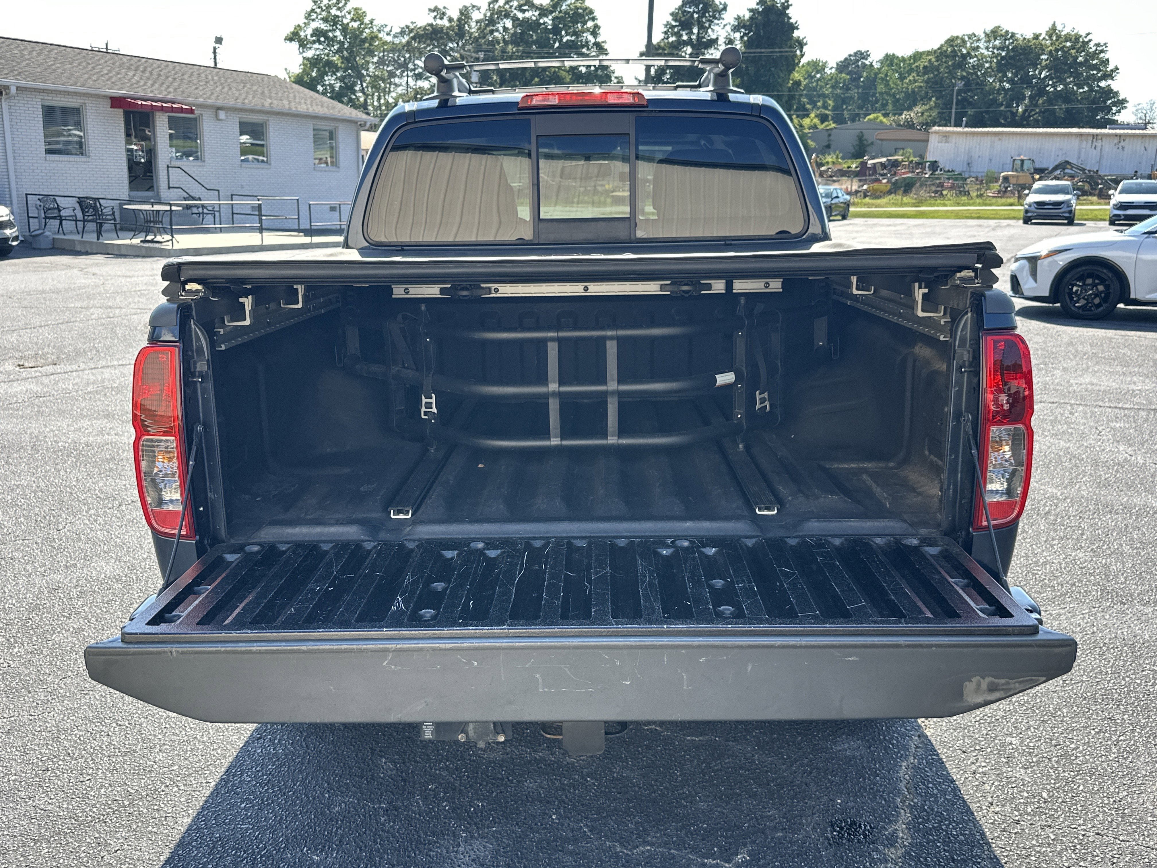 Used 2020 Arctic Blue Metallic Nissan PRO-4X image 18