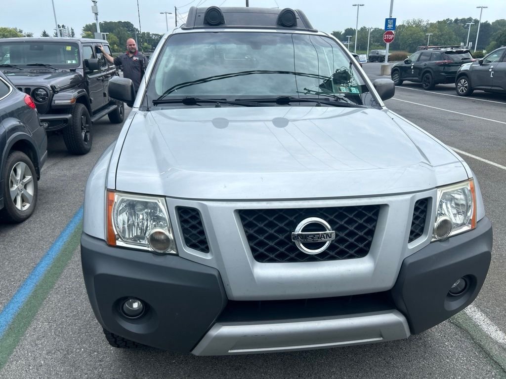 Used 2012 Silver Nissan PRO-4X image 2
