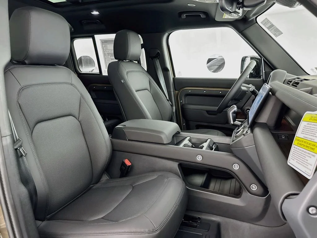 New 2026 Gondwana Stone Land Rover X-Dynamic SE image 30