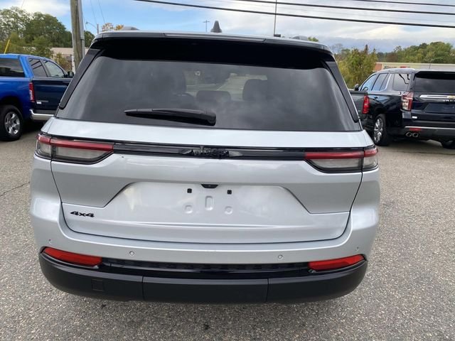 2024 Jeep Grand Cherokee Altitude X photo 4