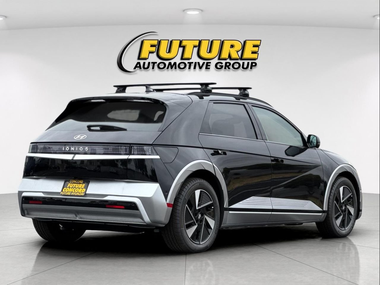 New 2026 Black Hyundai Limited image 3