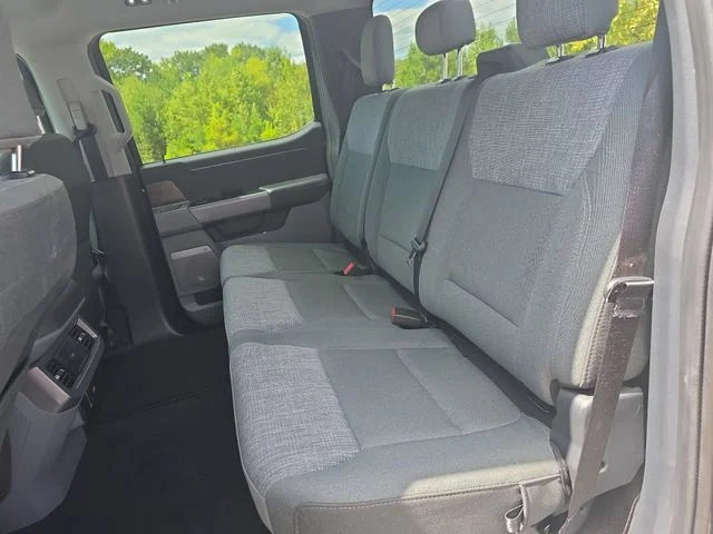 Used 2024 Black Ford XLT image 14
