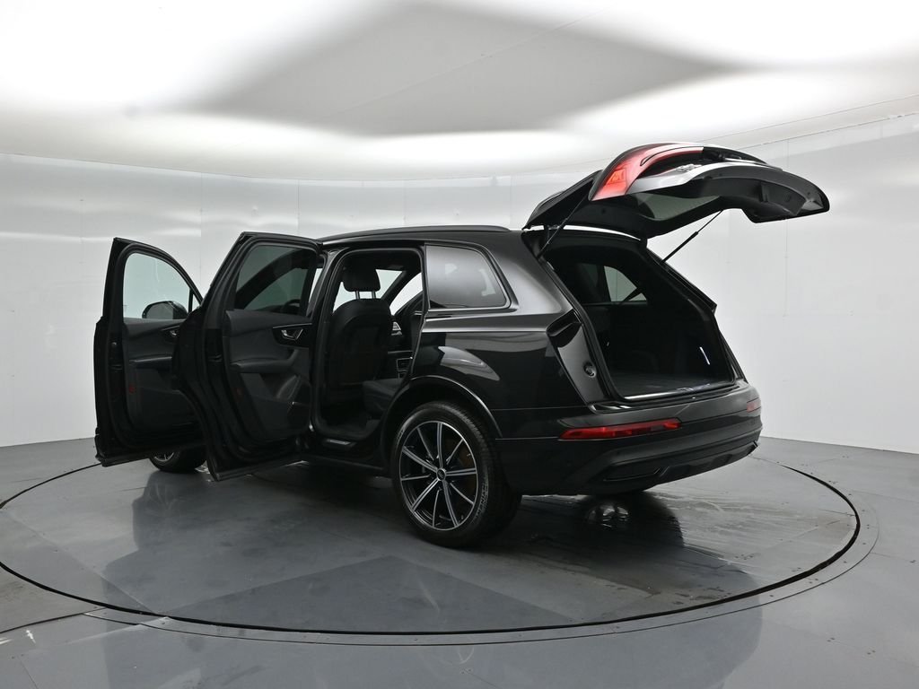 Certified Used 2022 Black Audi 55 Premium Plus image 38