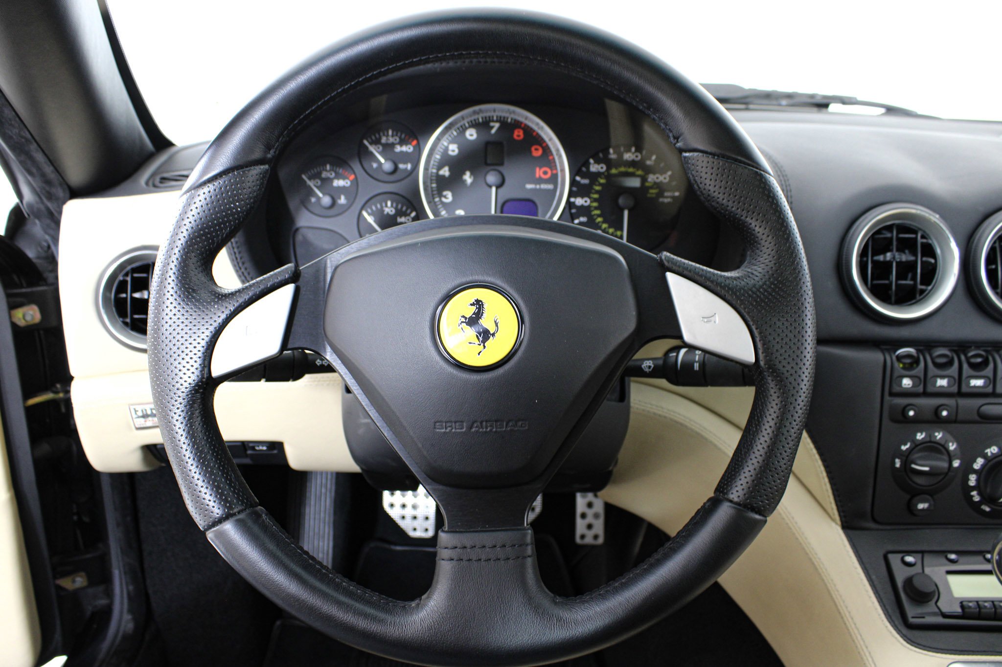 Used 2003 Gray Ferrari  image 38