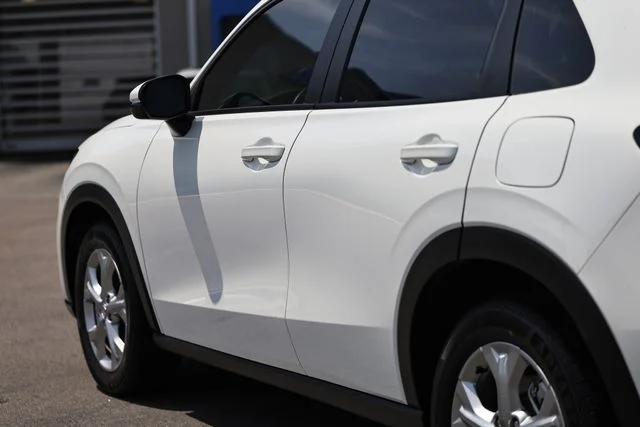 Certified Used 2023 Platinum White Pearl Honda LX image 7