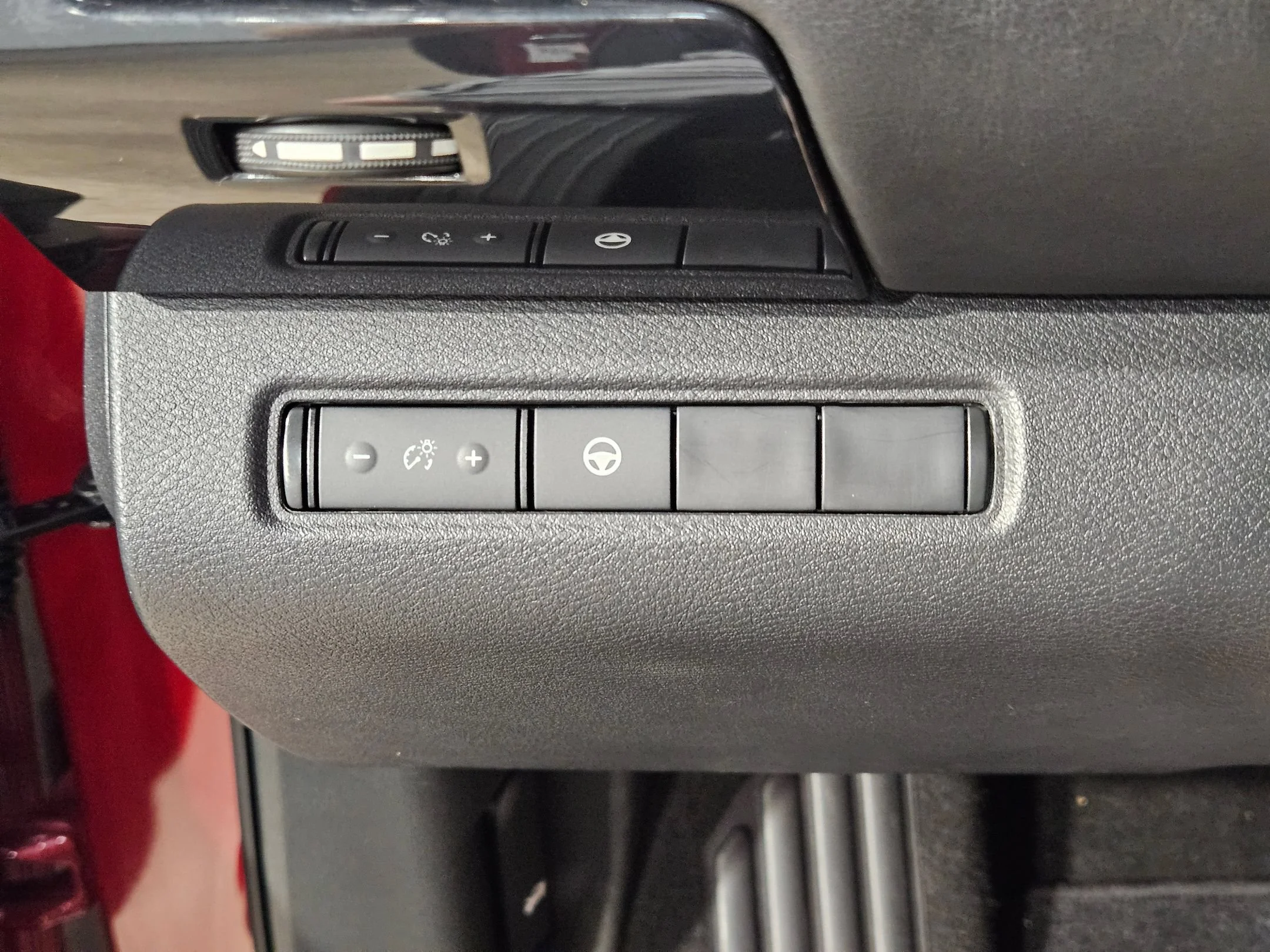 Used 2023 Scarlet Ember Tintcoat Nissan SV image 25