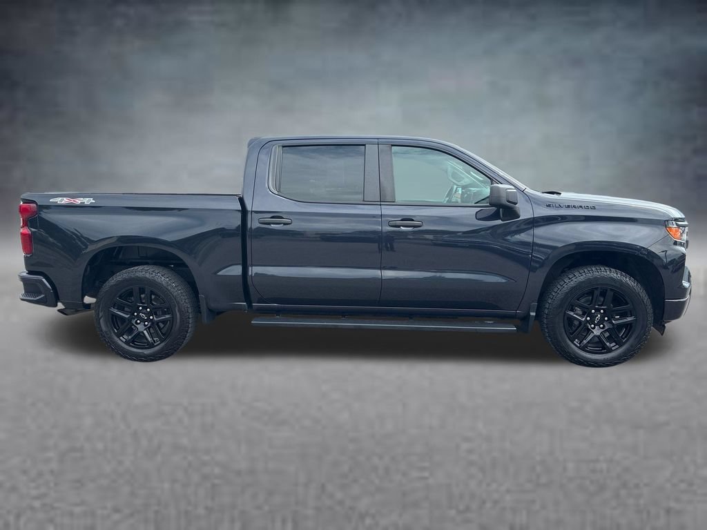 Used 2023 DARK ASH METALLIC Chevrolet Custom image 7