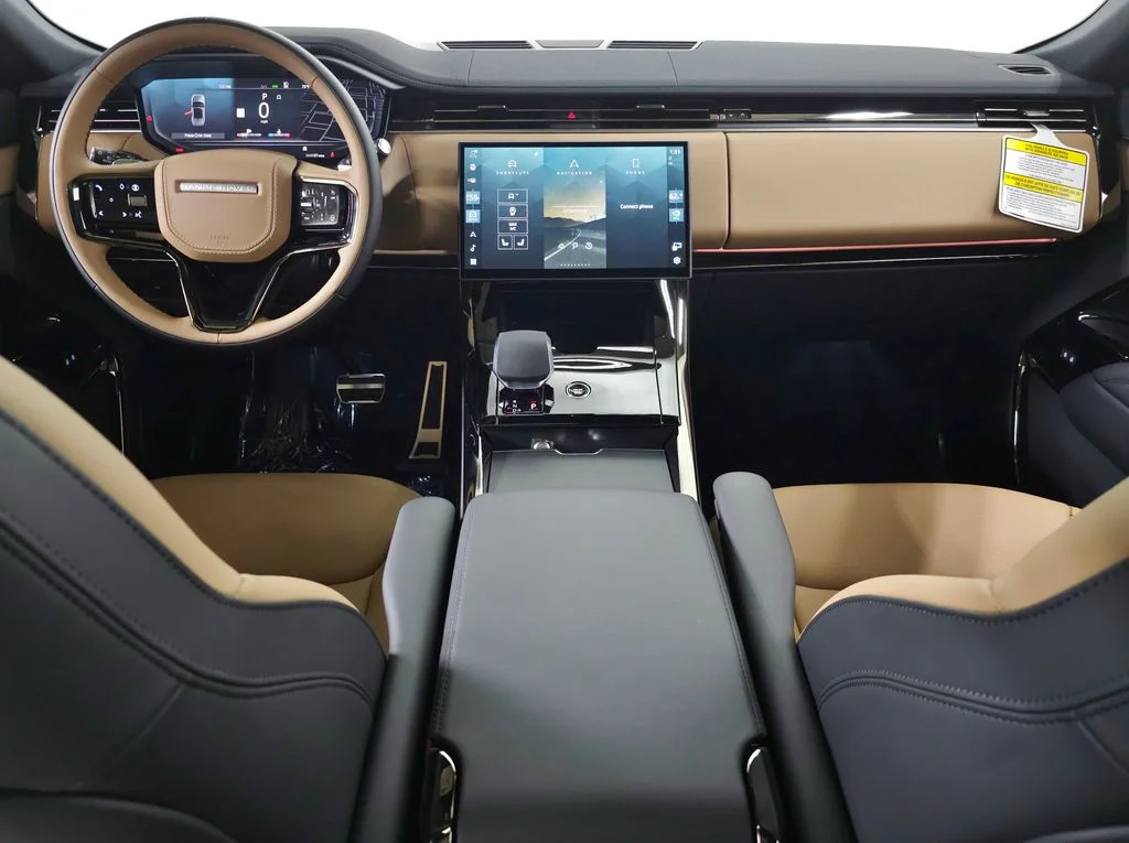 New 2026 Borasco Grey Land Rover Dynamic SE image 12