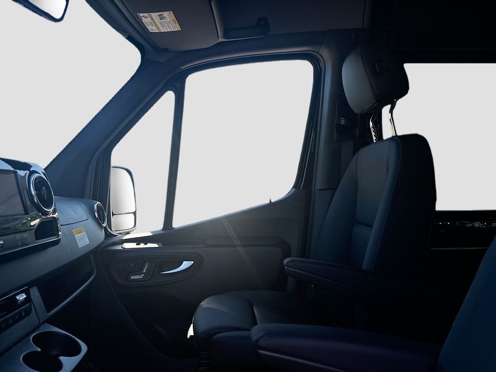 New 2026 Black Mercedes-Benz Passenger 170 WB image 43