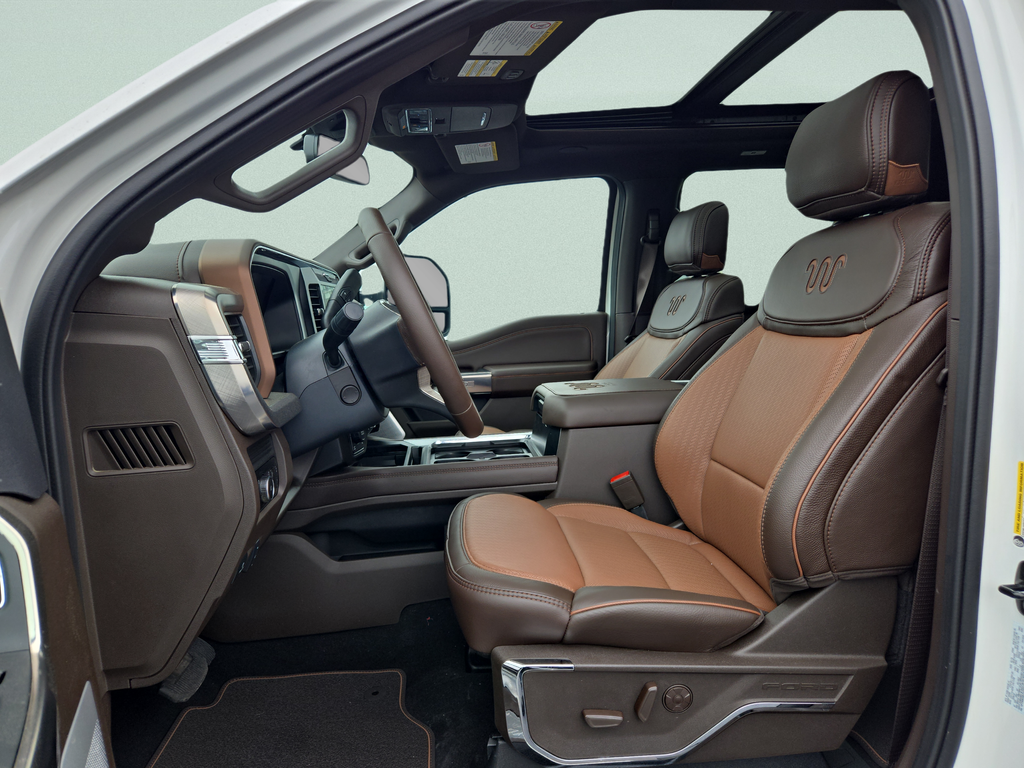 New 2026 Star White Metallic Tri-Coat Ford F-250® King Ranch® image 14