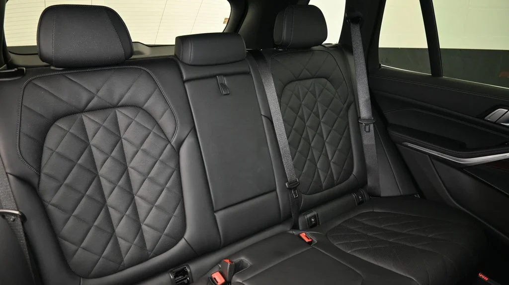 Certified Used 2025 Black BMW xDrive50e image 18