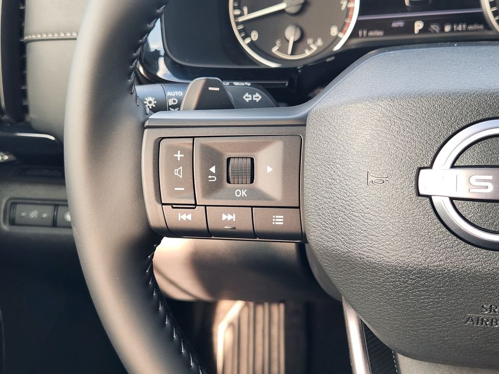 2026 Nissan Pathfinder SV - Photo 27