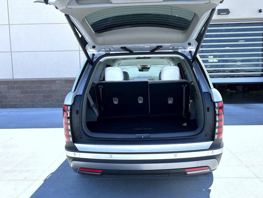 New 2026 Silver Hyundai SEL AWD image 9