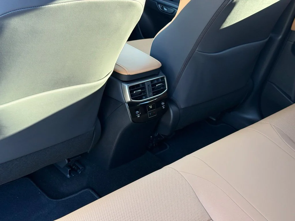 Used 2025 White Lexus 350 Premium image 26