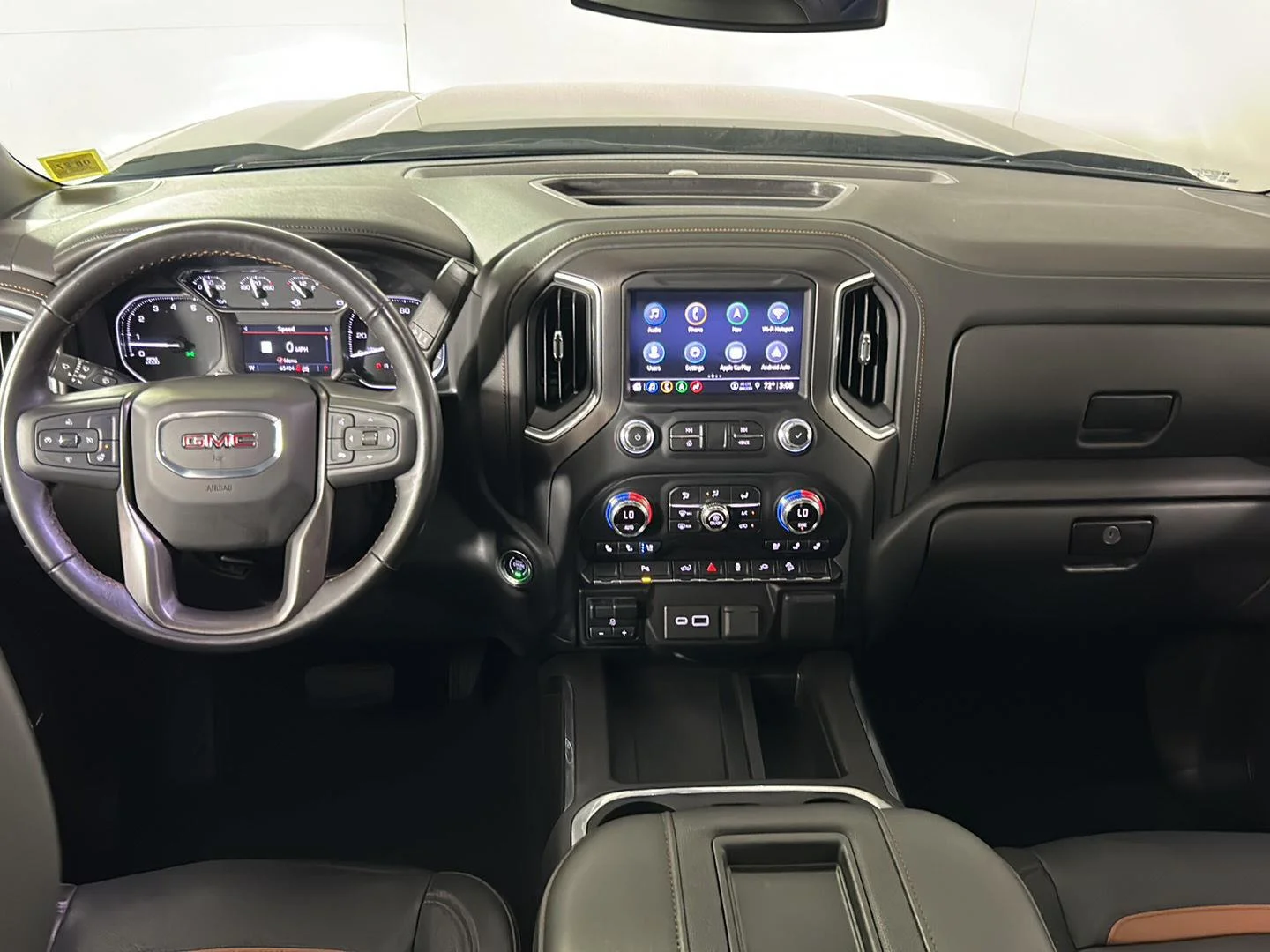 Used 2022 Onyx Black GMC AT4 image 34