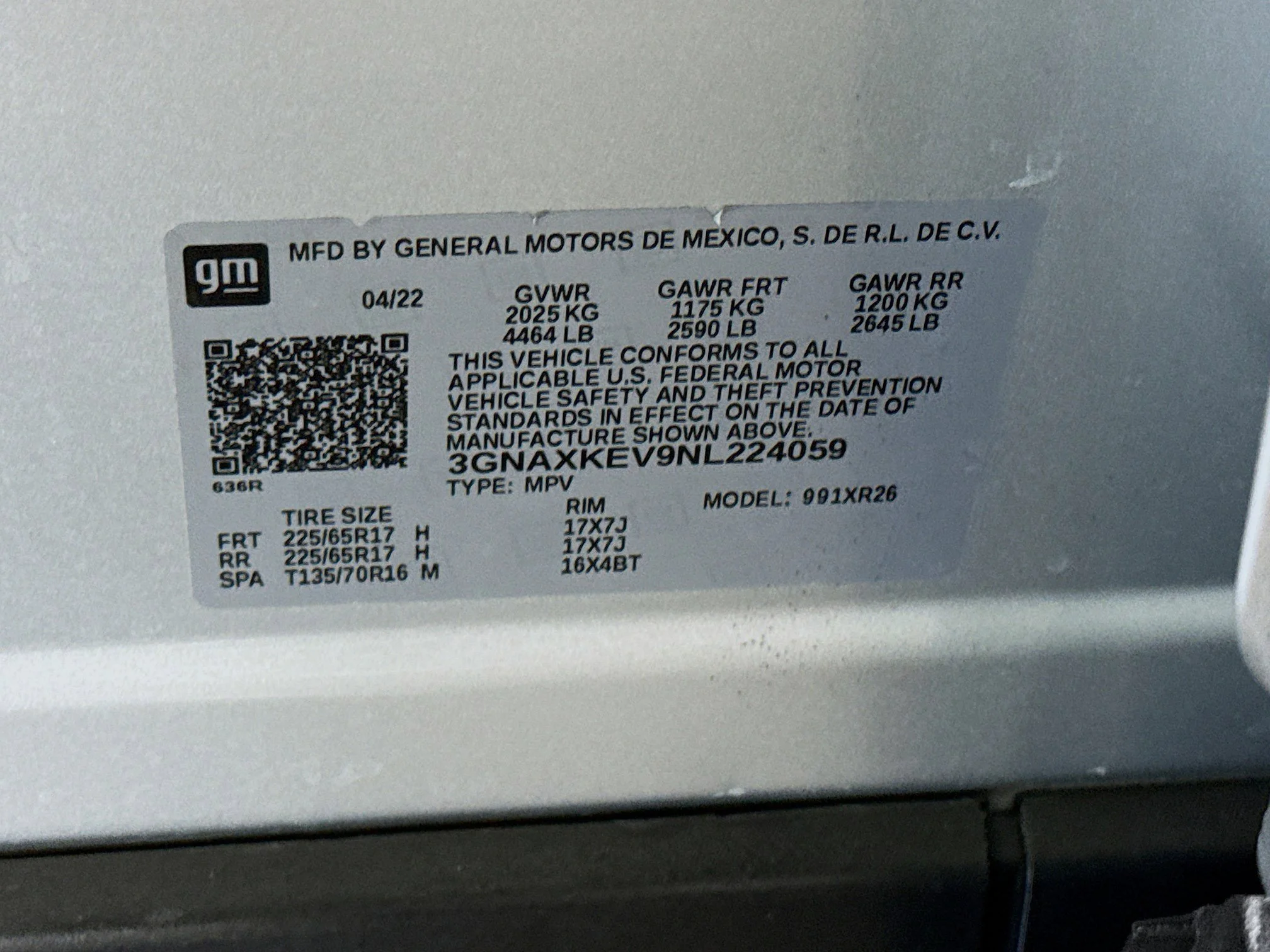 Used 2022 Silver Ice Metallic Chevrolet LT image 36