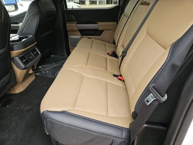 New 2026 Oxford White Ford F-350® Lariat® image 29