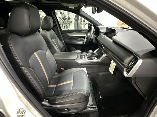 New 2026 Rhodium White Premium Mazda 3.3 Turbo S Premium Sport AWD image 31
