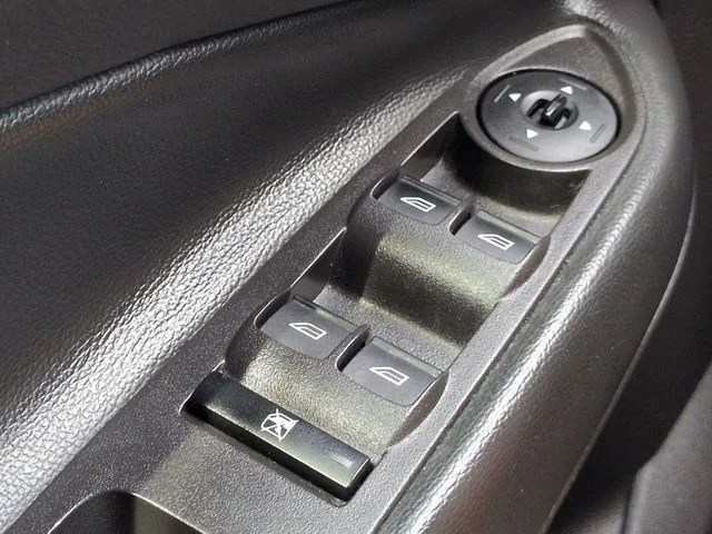 Used 2019 Black Ford S image 22