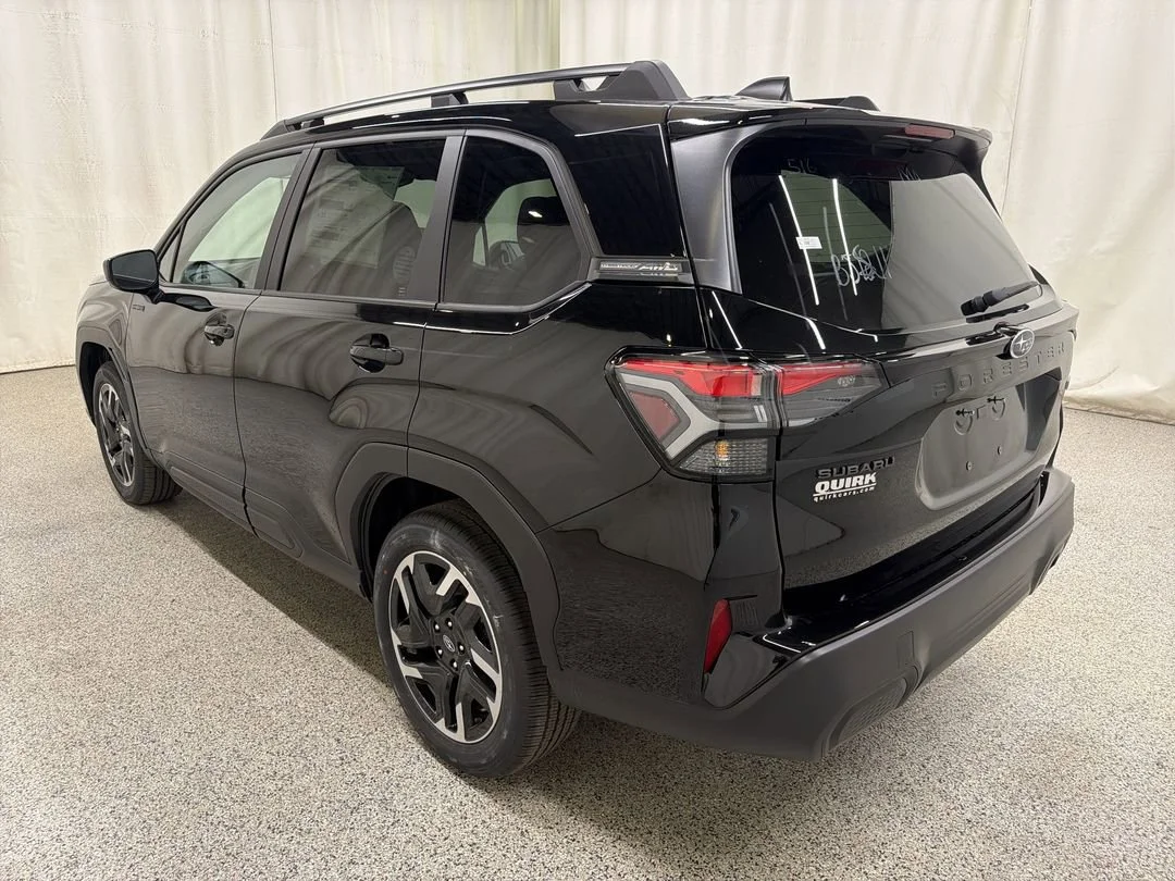 New 2026 Crystal Black Silica Subaru Premium Hybrid image 9