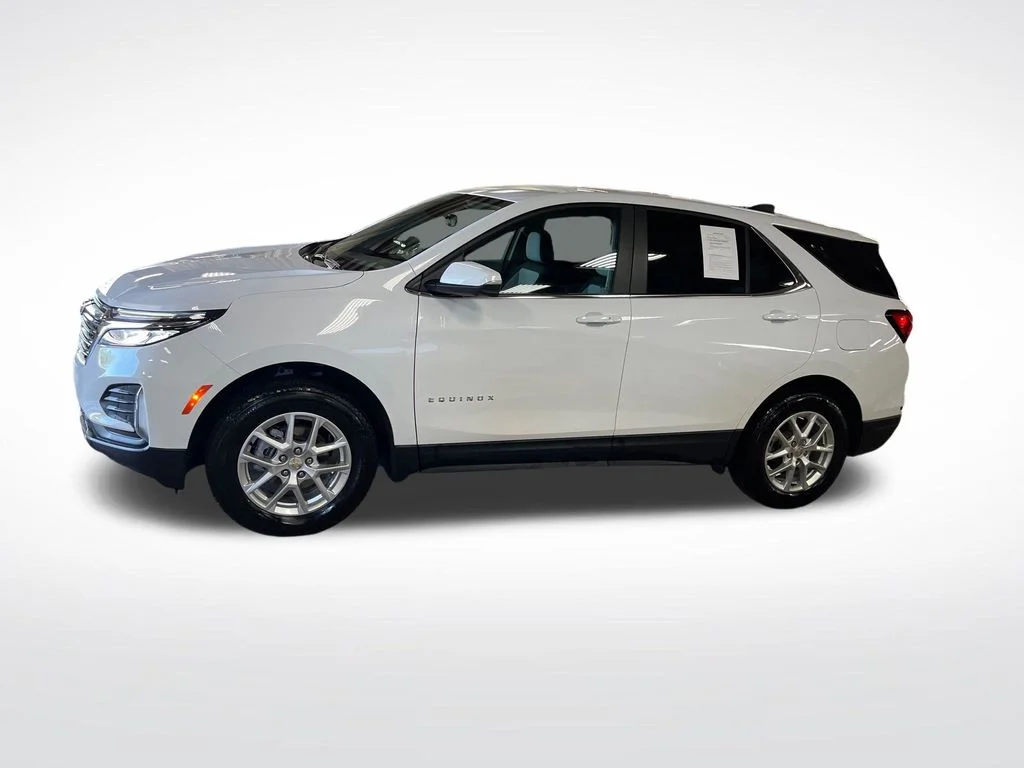 Used 2024 White Chevrolet LT image 2